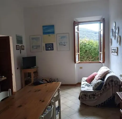 La Casa Dei Nonni Appartement Cavo